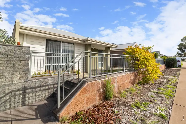 25 Grassdale Parkway, Ellenbrook WA 6069