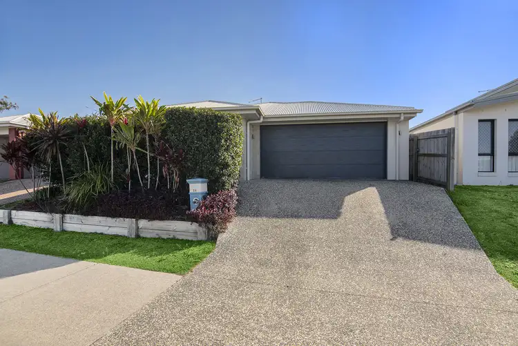 34 Dixon Drive, Pimpama QLD 4209