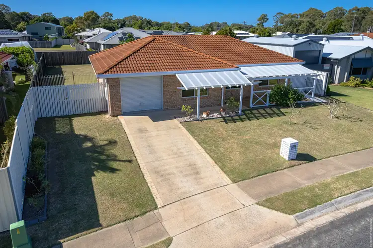 Second view of Homely house listing, 192 Kingfisher Parade, Toogoom QLD 4655