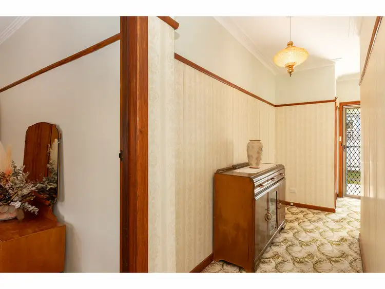 Fifth view of Homely house listing, 501 Danes Street, Lavington NSW 2641