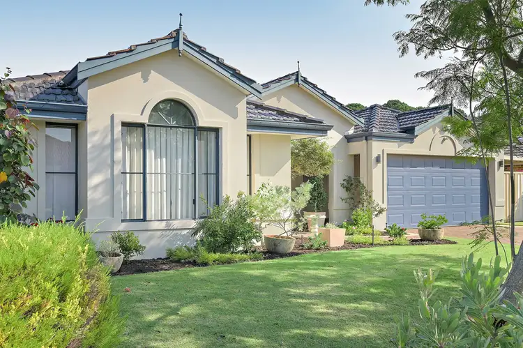 11 Gundaring Turn, Canning Vale WA 6155