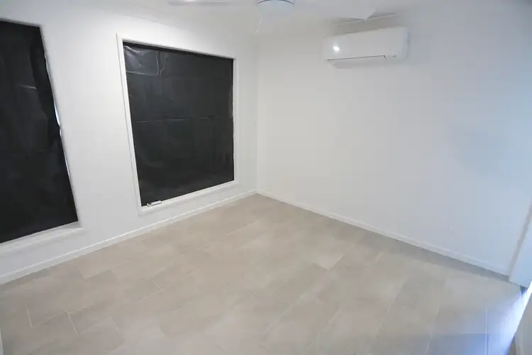 Seventh view of Homely house listing, 18 San Marino Way, Zilzie QLD 4710