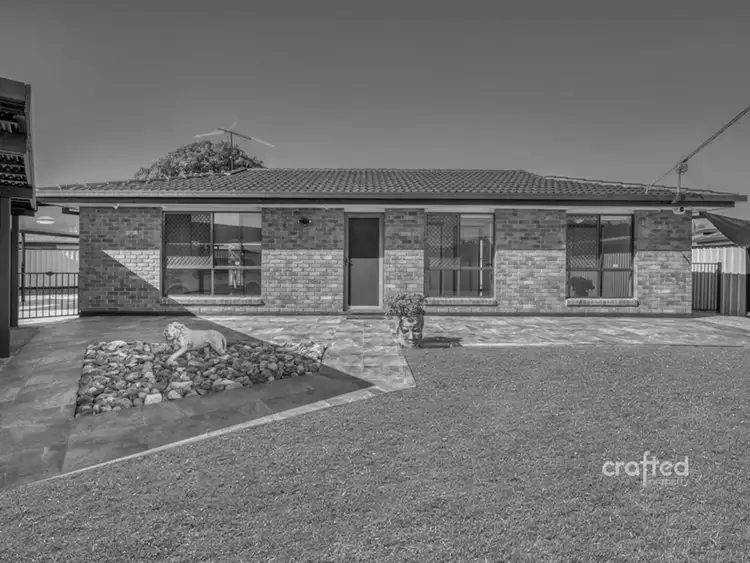 19 Mahonia Court, Crestmead QLD 4132