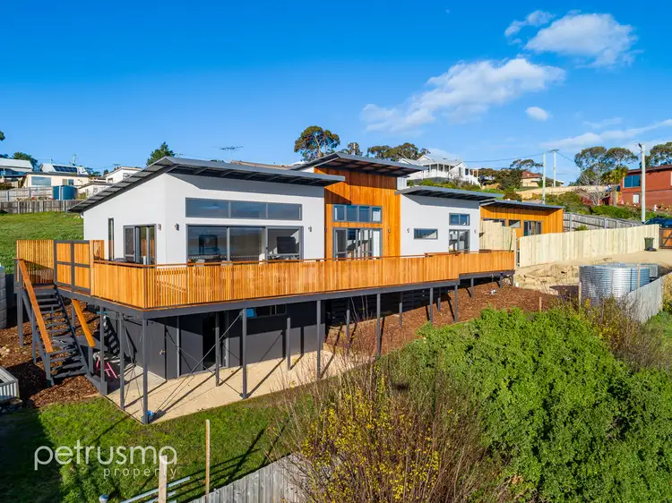 4 Gregory Street, Lewisham TAS 7173