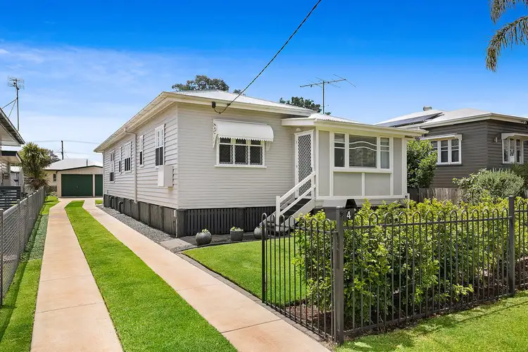 4 Cay Street, Newtown QLD 4350