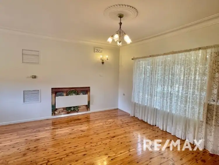 Fourth view of Homely house listing, 117 Simkin Crescent, Kooringal NSW 2650