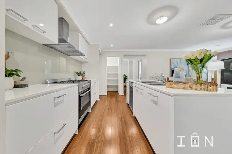 Fifth view of Homely house listing, 3 Calabrese Circuit, Clyde North VIC 3978