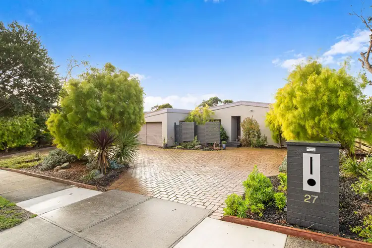 27 Maberley Crescent, Frankston South VIC 3199