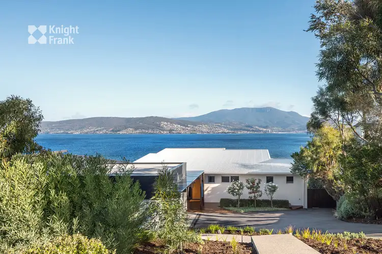 669 Oceana Drive, Tranmere TAS 7018