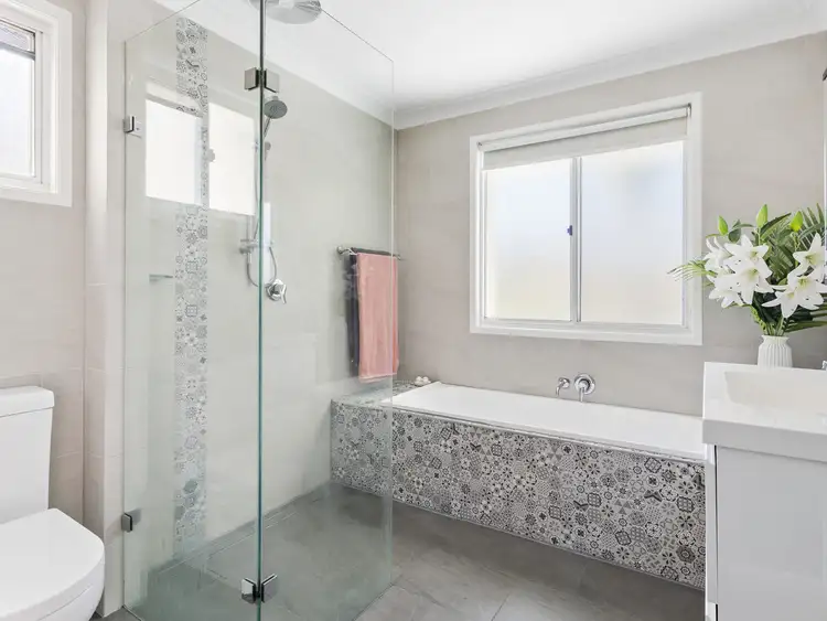 Fourth view of Homely townhouse listing, 23/2-10 Coolgardie Street, Elanora QLD 4221