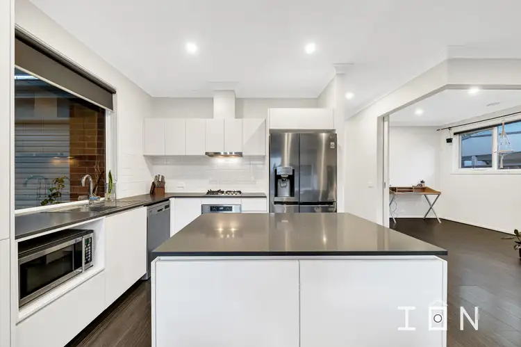Fifth view of Homely house listing, 22 Stark Circuit, Cranbourne East VIC 3977
