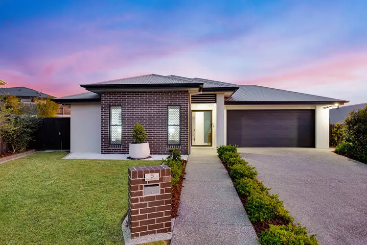 5 Bungil Way, Spring Mountain QLD 4300