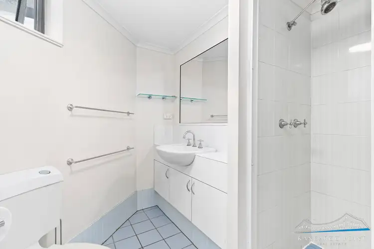 Fifth view of Homely apartment listing, 8/55 Thorn Street, Kangaroo Point QLD 4169