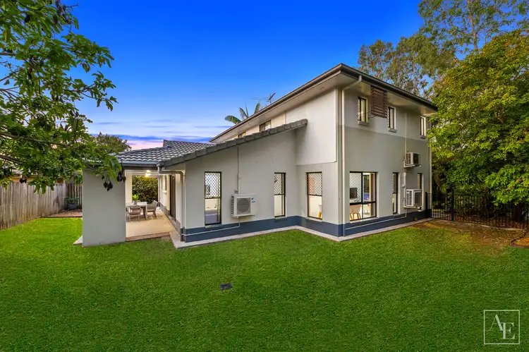 10 Emerald Place, Mitchelton QLD 4053