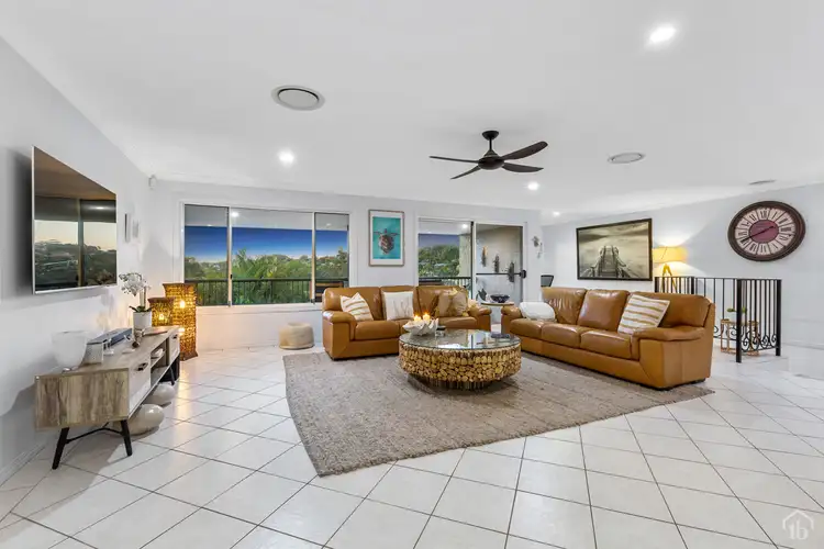 5 Dromara Court, Banora Point NSW 2486