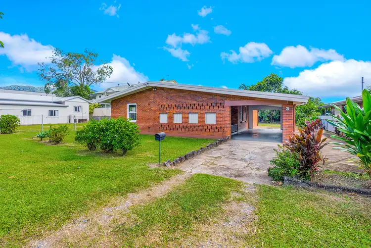 3 Brown Street, Woree QLD 4868