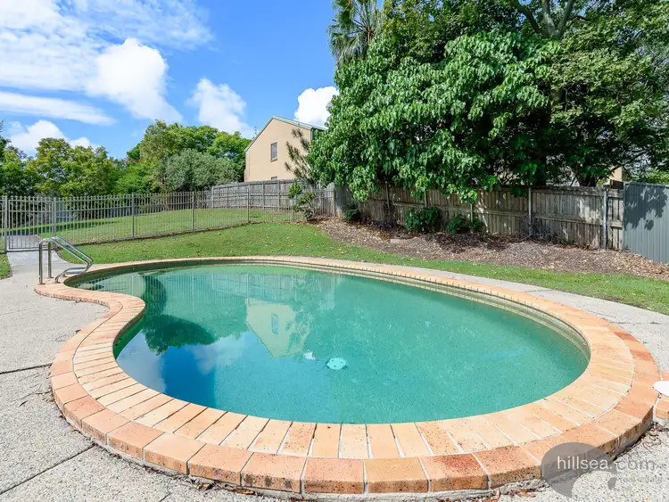 Second view of Homely semi-detached listing, 4/137 Olsen Avenue, Labrador QLD 4215