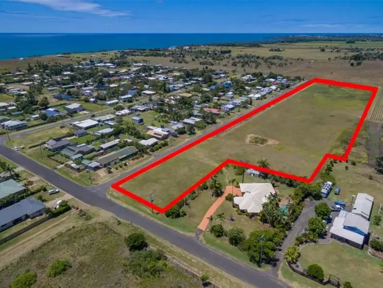 LOT 8, 33 Gibson Road, Burnett Heads QLD 4670