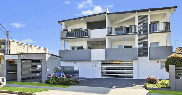 8/39 Landsborough Avenue, Scarborough QLD 4020