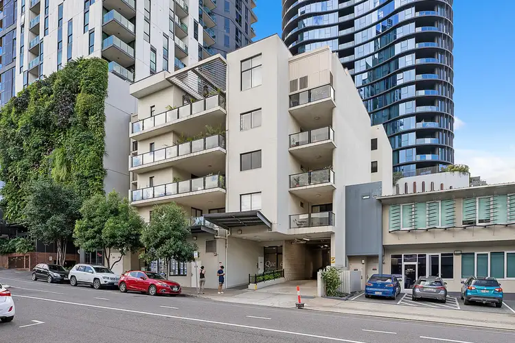 Main view of Homely unit listing, 8/6 Edmondstone Street, South Brisbane QLD 4101