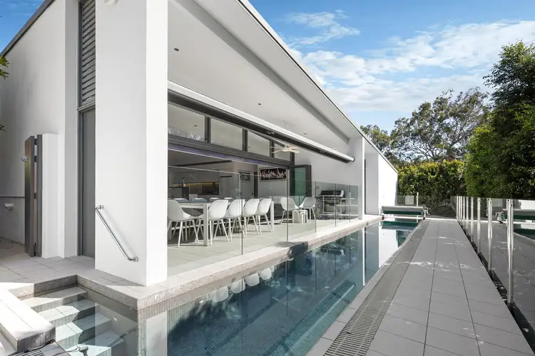 38 Pender Street, The Gap QLD 4061
