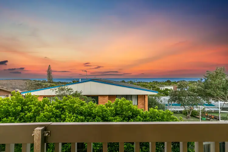 2/20 Jacana Street, Peregian Beach QLD 4573