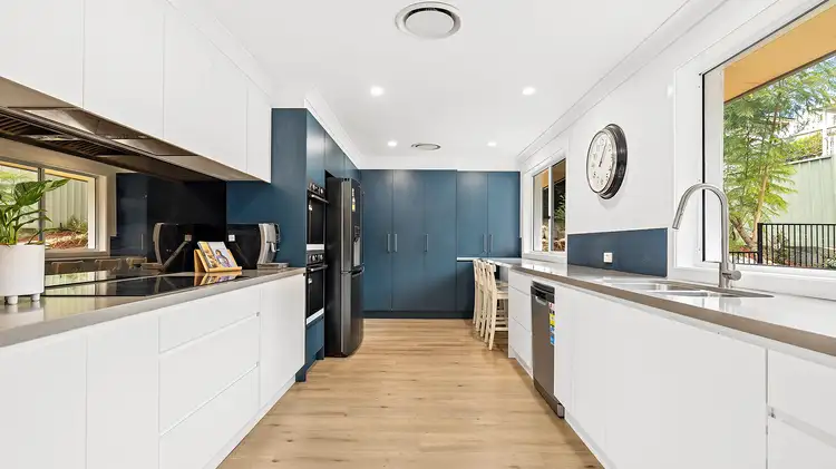 Second view of Homely house listing, 2 Lugano Court, Springwood NSW 2777