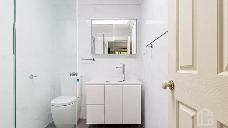 Sixth view of Homely house listing, 2 Lugano Court, Springwood NSW 2777