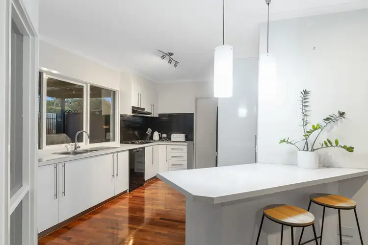 Second view of Homely house listing, 5 Langewan Road, Langwarrin VIC 3910