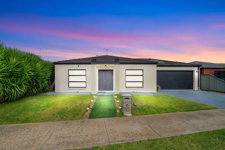 44 Moorhen Drive, Lara VIC 3212