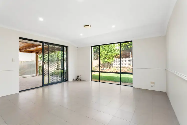 Fourth view of Homely house listing, 19 Belvoir Crescent, Orelia WA 6167