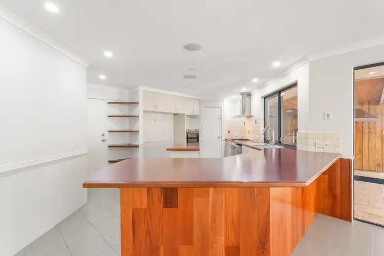 Fifth view of Homely house listing, 19 Belvoir Crescent, Orelia WA 6167