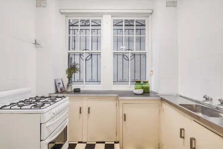 Third view of Homely studio listing, 31/5 Darley Street, Darlinghurst NSW 2010