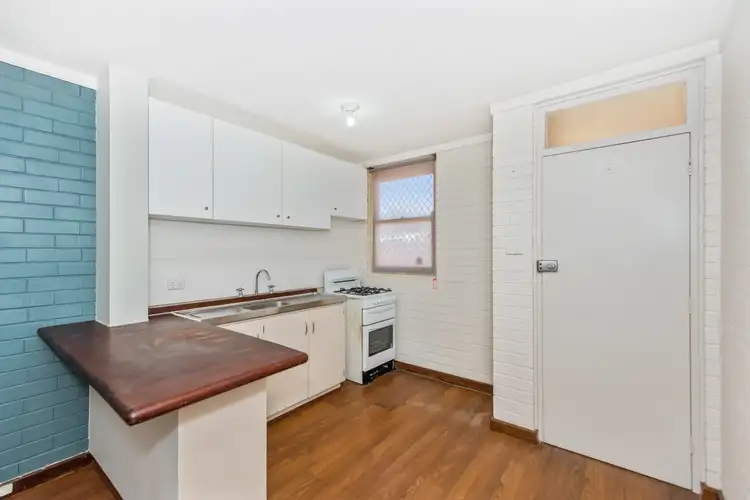 Fifth view of Homely unit listing, 1/221 Clontarf Road, Hamilton Hill WA 6163
