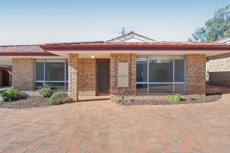 2/10 Zenobia Street, Palmyra WA 6157