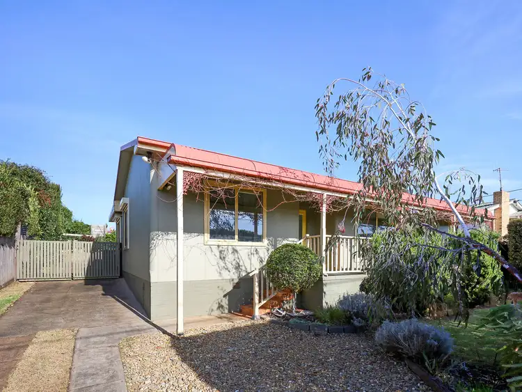 15 Belmore Road, Warrnambool VIC 3280
