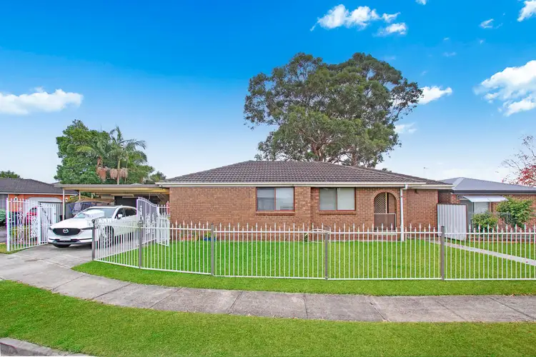 6 & 6A Lee Close, Edensor Park NSW 2176