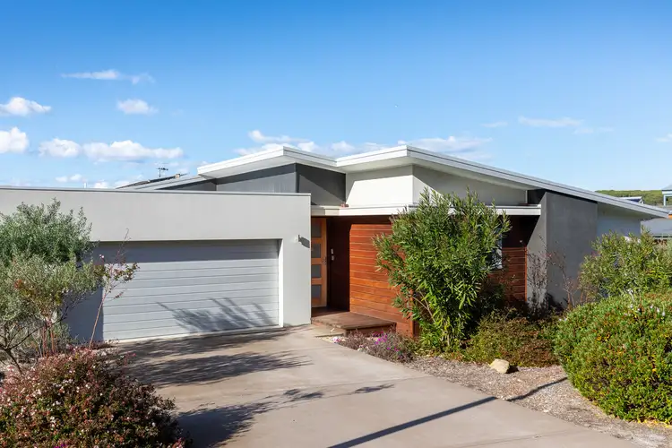 6 Casey Jayne Court, Tura Beach NSW 2548