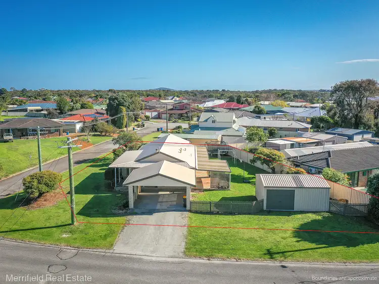 Second view of Homely house listing, 2 Jandoo Court, Bayonet Head WA 6330
