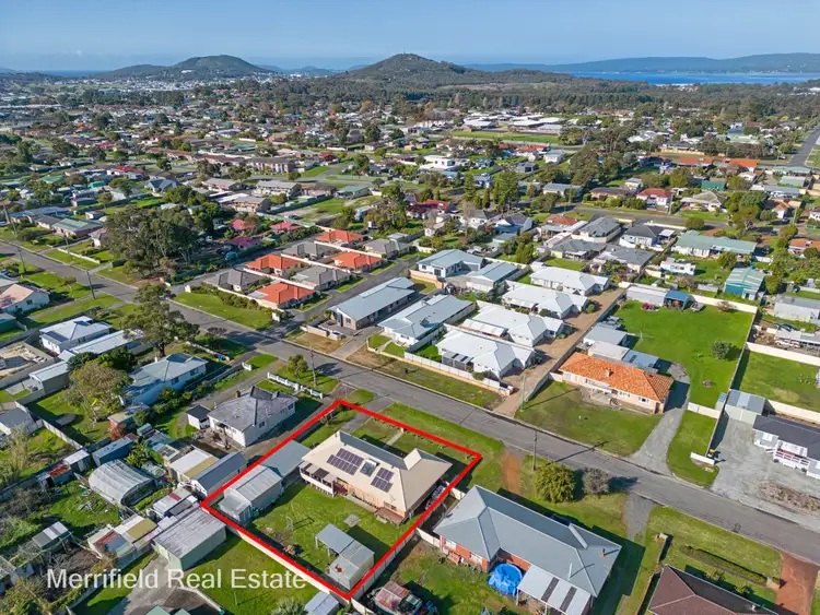 Second view of Homely house listing, 58 Minor Road, Orana WA 6330