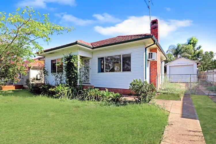 7 John Street, St Marys NSW 2760