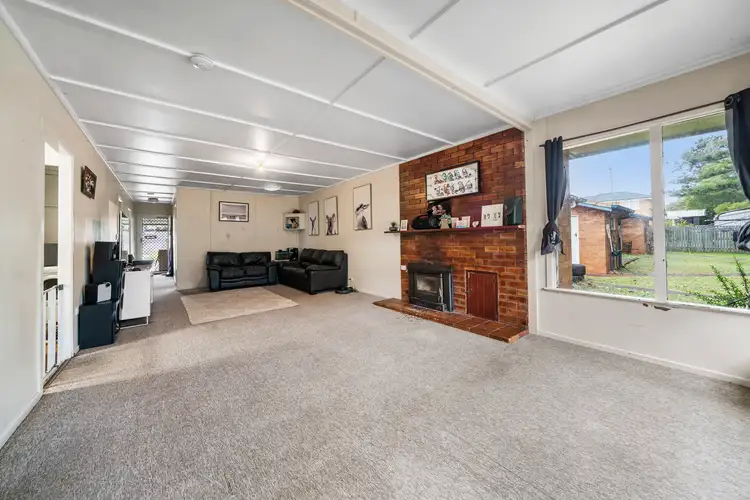 Fifth view of Homely semi-detached listing, 1 & 2/1a Winifred Street, South Toowoomba QLD 4350
