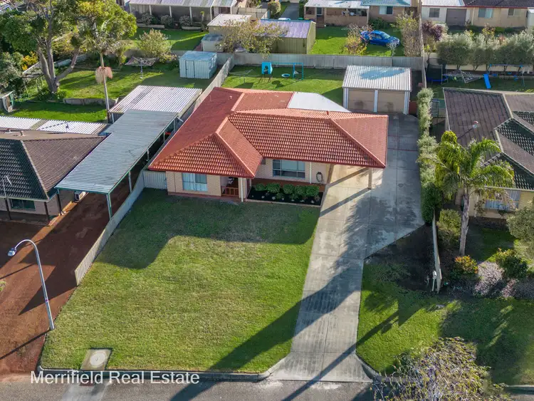 Second view of Homely house listing, 5 Sierra Crescent, Orana WA 6330