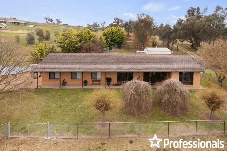 870 Lagoon Road, The Lagoon NSW 2795