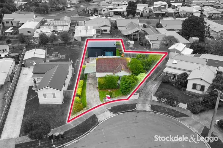Second view of Homely house listing, 3 Simpson Court, Traralgon VIC 3844