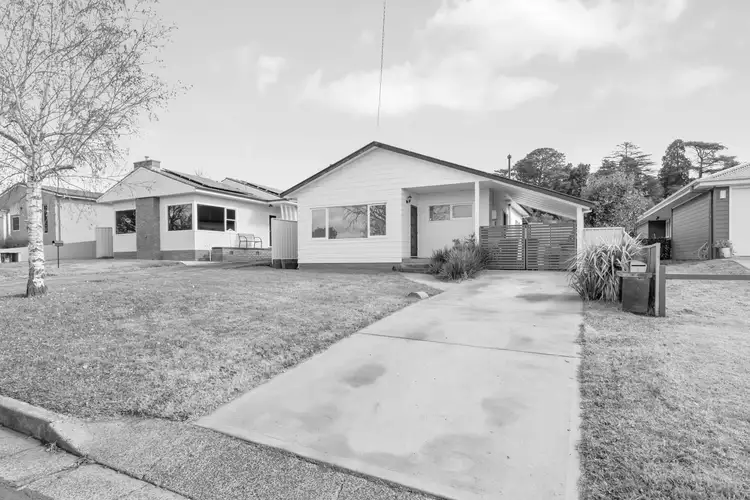 9 Lewins Street, South Bathurst NSW 2795