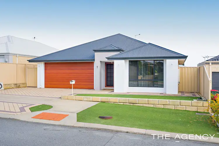 7 Serventy Crescent, Hammond Park WA 6164