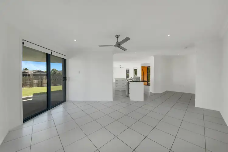 Fourth view of Homely house listing, 2 Southern Cross Close, Telina QLD 4680