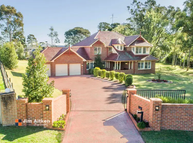 9-10 Wakefield Place, Orchard Hills NSW 2748