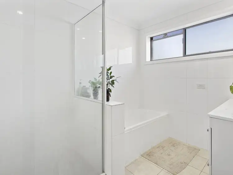 Sixth view of Homely unit listing, 10/17 Surf Parade, Broadbeach QLD 4218
